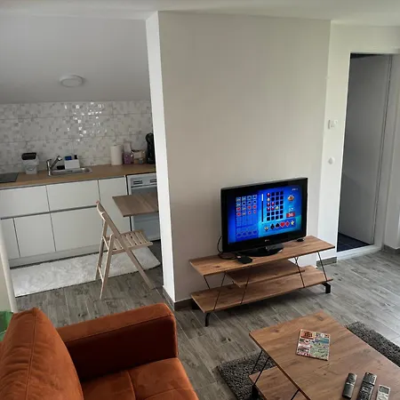 Hébergement de vacances Ema *