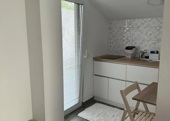 Feriehus Ema Bajina Basta